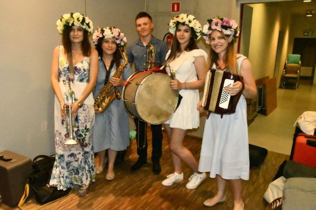 77_folklor009.jpg
